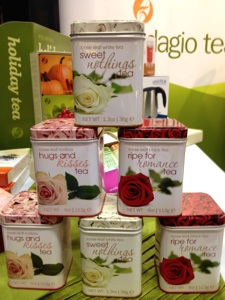 Beautiful tins - delicious teas!