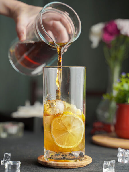 Cold-brew tea concentrates for easy in-house tea service.