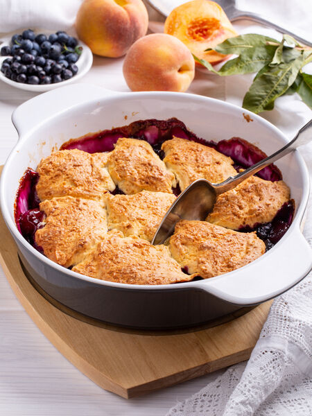 The home-baked goodness of Blueberry Peach Cobbler now in a healthy tea blend!