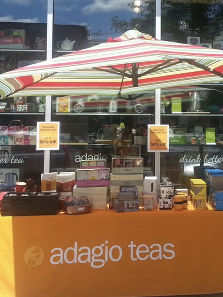 Make the most of sidewalk traffic!