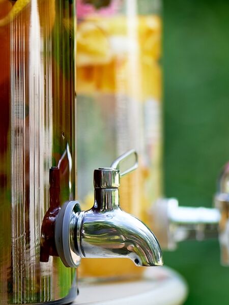 Fresh iced tea is easy to brew and boosts tea sales.