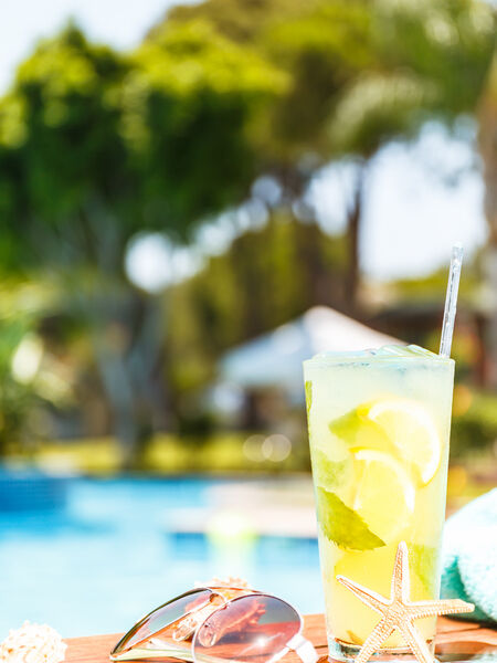 Summer 2022 - Premium Iced Teas for Your Menu Calypso Green is a refreshing choice for Summer of 2022!